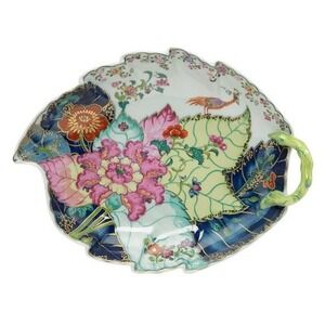 Mottahedeh Tobacco Leaf Large Leaf Dish Porcelain Chinoiserie Portugal 11.5"